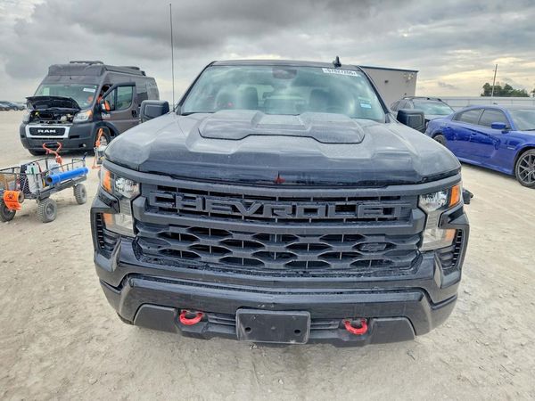 2026 CHEVROLET SILVERADO Trail Boss Custom — DIRF