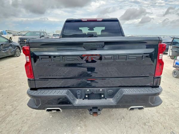 2026 CHEVROLET SILVERADO Trail Boss Custom — DIRR