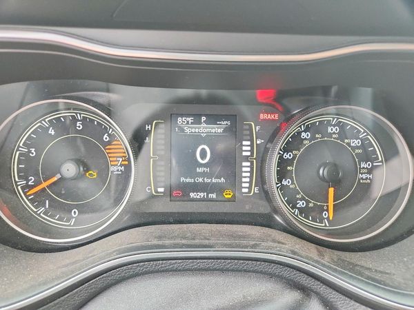 2020 JEEP CHEROKEE