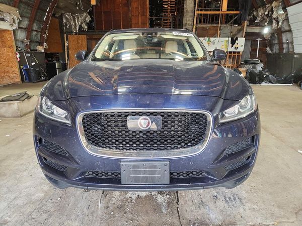 2019 JAGUAR F-PACE Prestige — DIRF