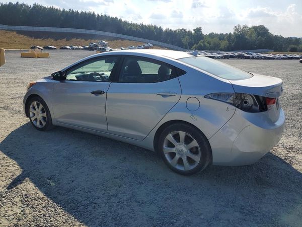 2013 HYUNDAI ELANTRA