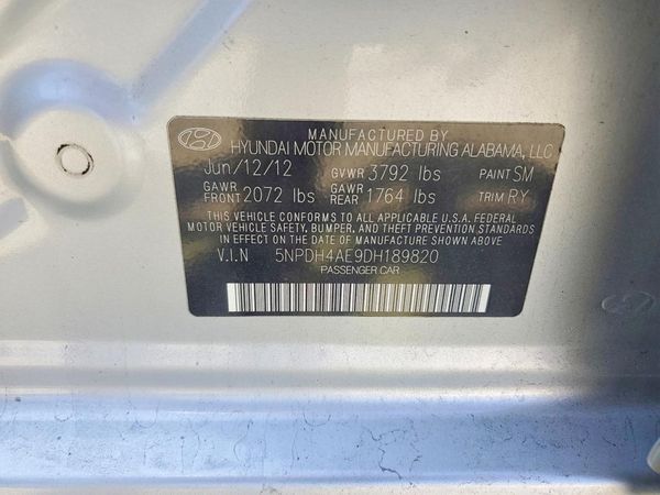 2013 HYUNDAI ELANTRA