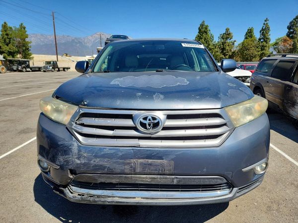 2013 TOYOTA HIGHLANDER Base/Hybrid