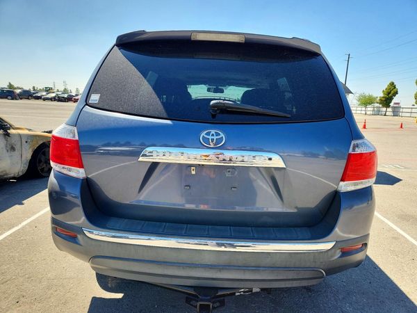 2013 TOYOTA HIGHLANDER Base/Hybrid