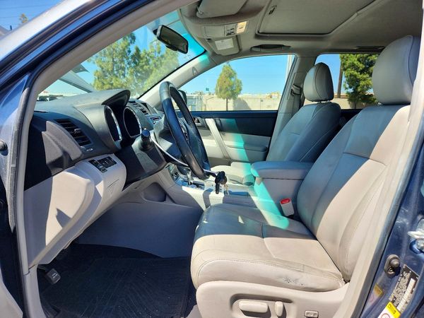 2013 TOYOTA HIGHLANDER Base/Hybrid