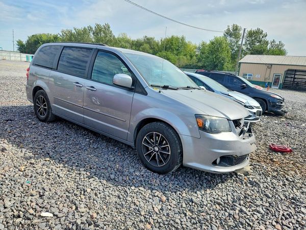 2016 DODGE GRAND CARAVAN R/T