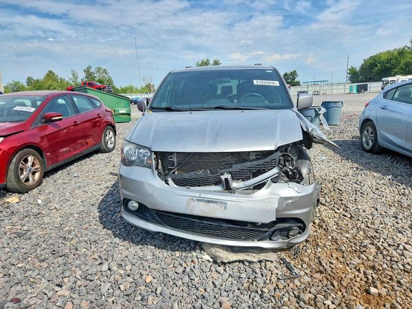 2016 DODGE GRAND CARAVAN R/T