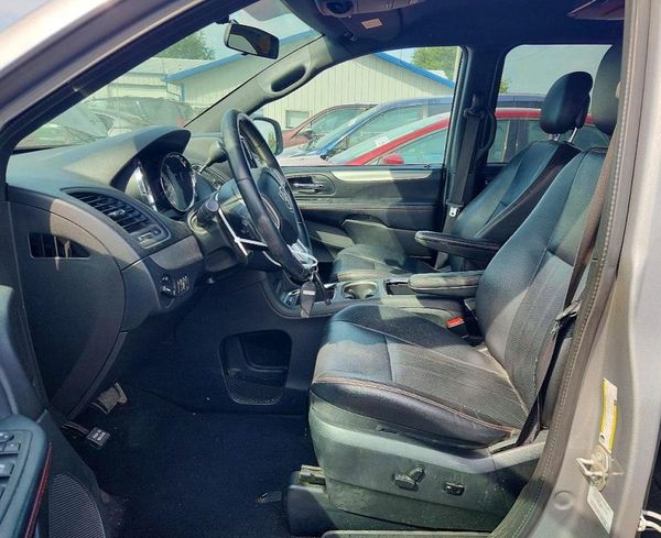 2016 DODGE GRAND CARAVAN R/T