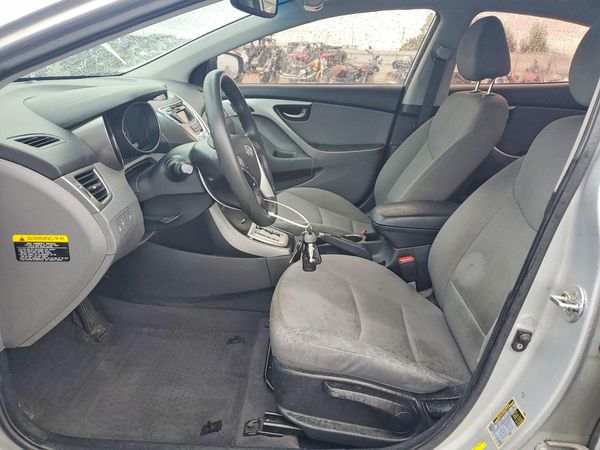 2012 HYUNDAI ELANTRA GLS(Middle grade)