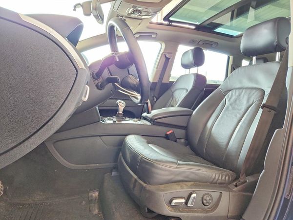 2013 AUDI Q7 Premium Plus