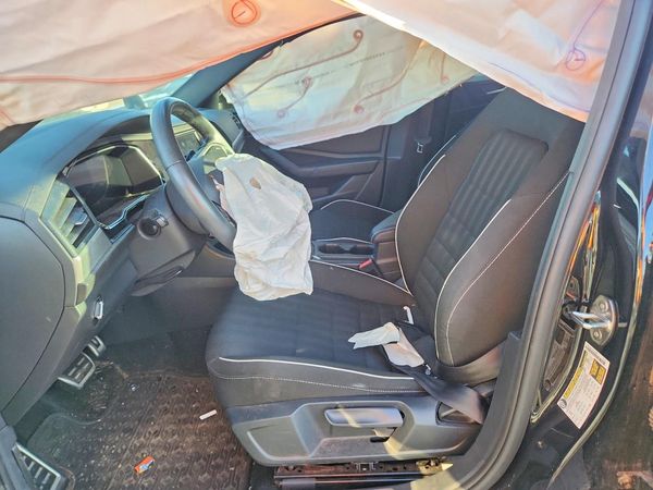 2024 VOLKSWAGEN JETTA — DENT