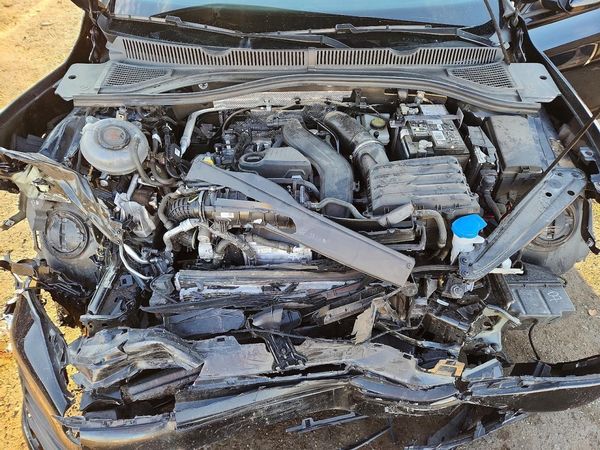 2024 VOLKSWAGEN JETTA — Engine bay