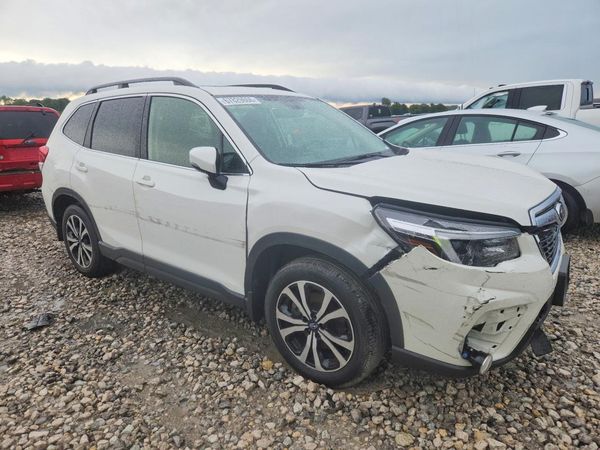 2021 SUBARU FORESTER Limited — Passenger 3/4