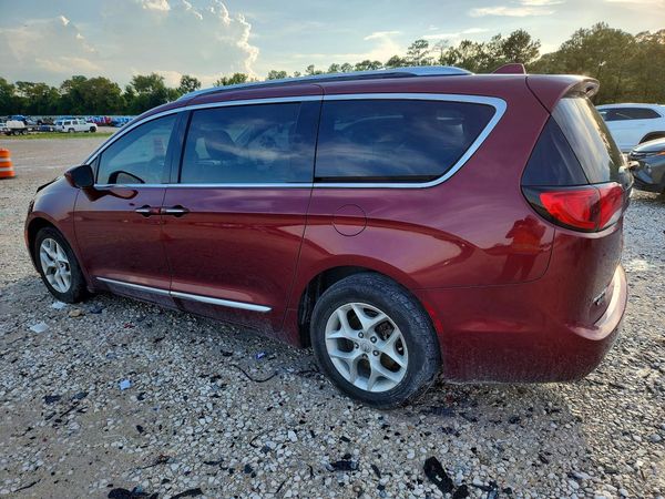 2018 CHRYSLER PACIFICA