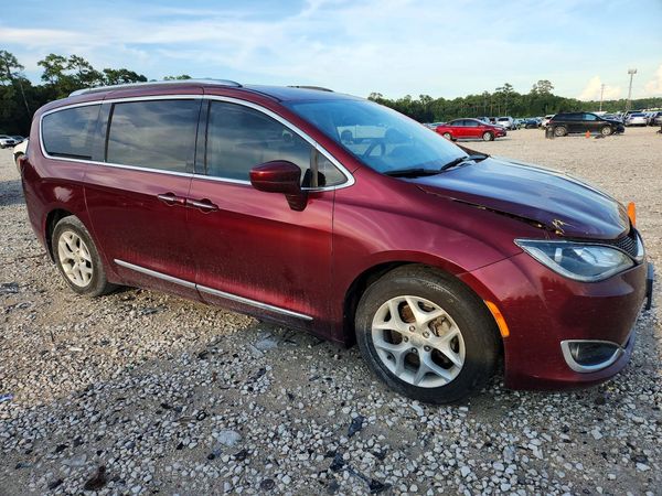 2018 CHRYSLER PACIFICA