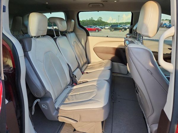 2018 CHRYSLER PACIFICA