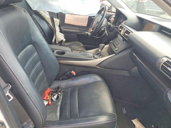 2015 LEXUS IS
