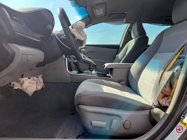 2017 TOYOTA CAMRY