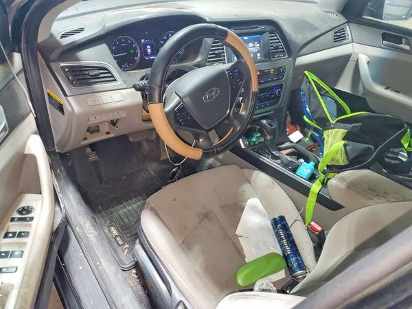 2016 HYUNDAI SONATA