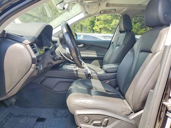 2017 AUDI Q7 quattro Premium Plus