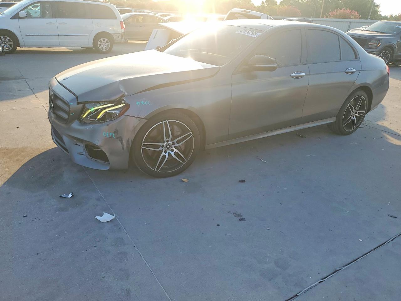 2019 MERCEDES-BENZ E
