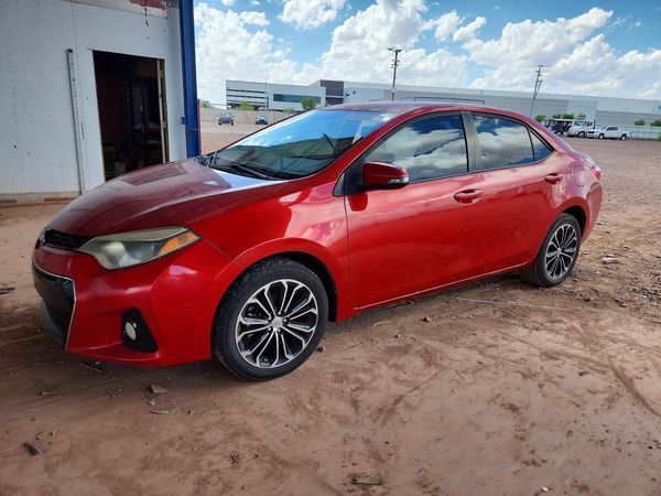 2016 TOYOTA COROLLA