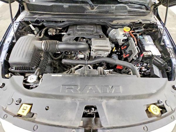 2019 RAM 1500 Big Horn/Lonestar — Engine bay
