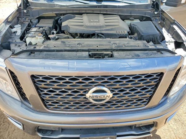 2019 NISSAN TITAN