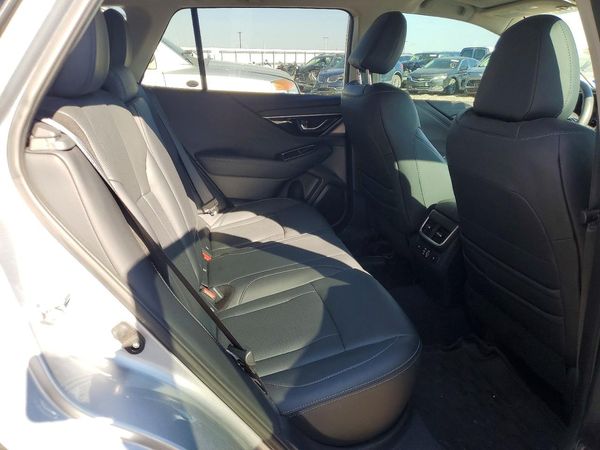 2024 SUBARU OUTBACK Touring