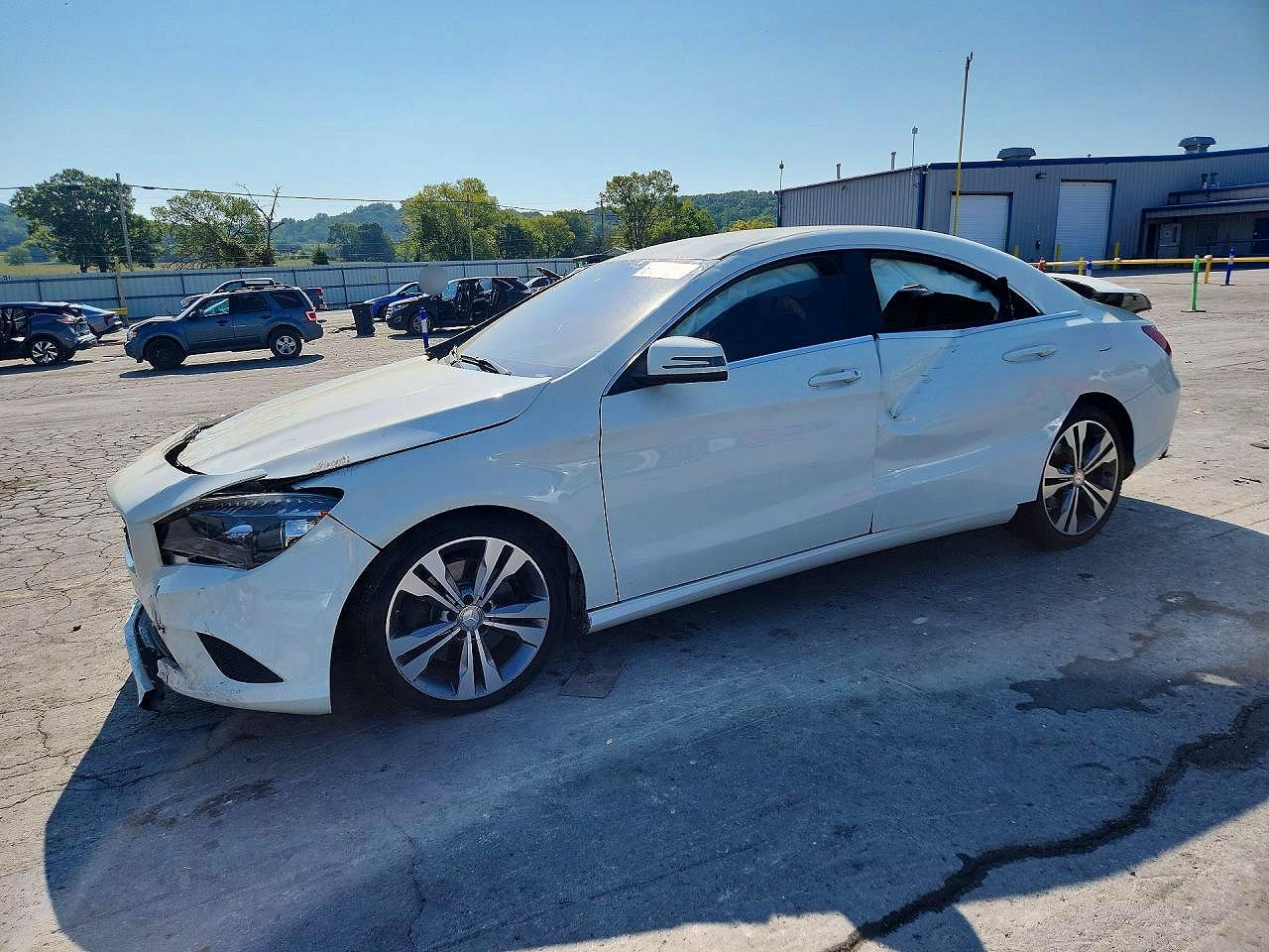 2015 MERCEDES-BENZ CLA CLA250