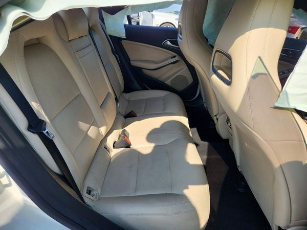 2015 MERCEDES-BENZ CLA CLA250