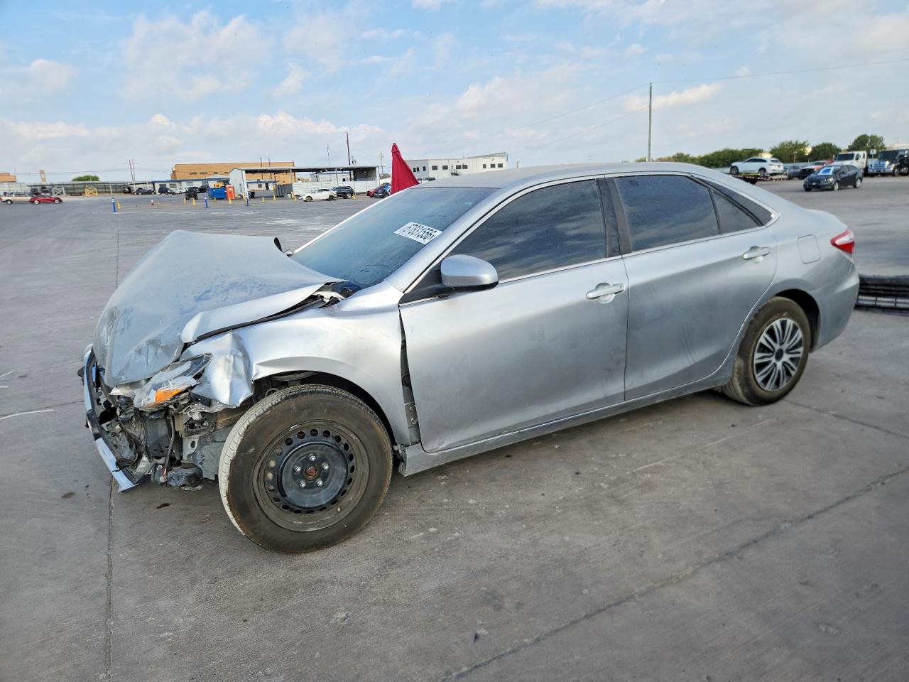 2016 TOYOTA CAMRY