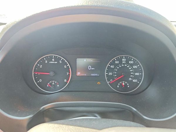 2023 KIA SELTOS LX