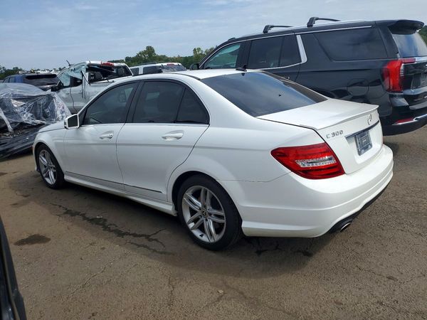 2013 MERCEDES-BENZ C C300