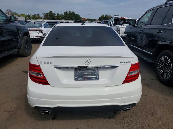 2013 MERCEDES-BENZ C C300