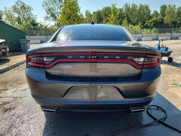 2017 DODGE CHARGER SXT