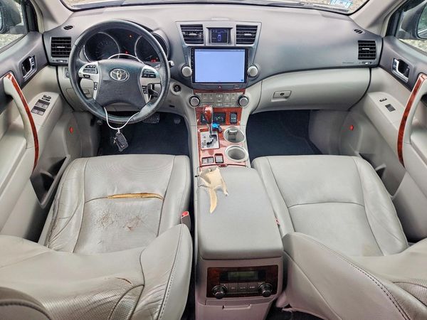 2012 TOYOTA HIGHLANDER Base/Hybrid — CKPT
