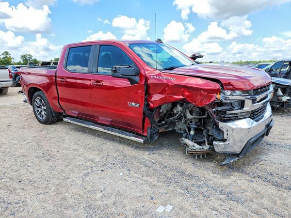 2019 CHEVROLET SILVERADO LT — Passenger 3/4