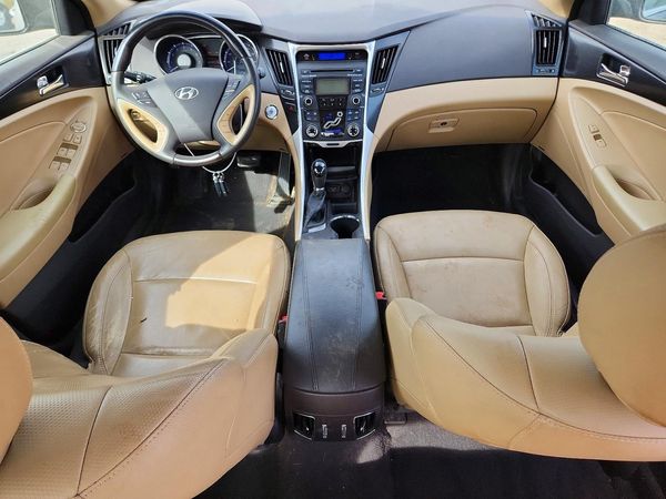 2013 HYUNDAI SONATA