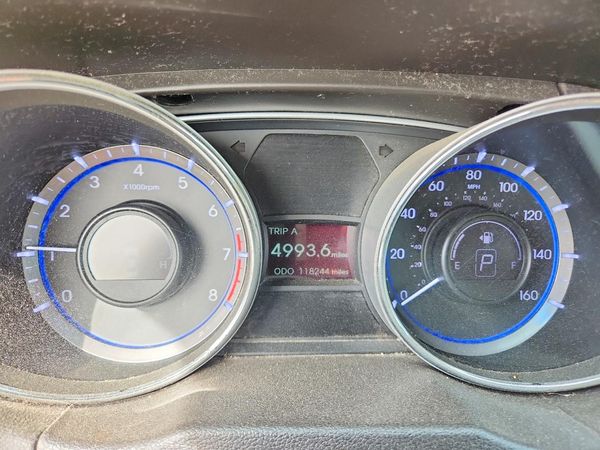 2013 HYUNDAI SONATA