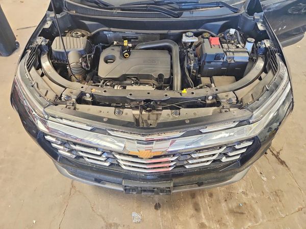 2025 CHEVROLET EQUINOX 1LT — Engine bay