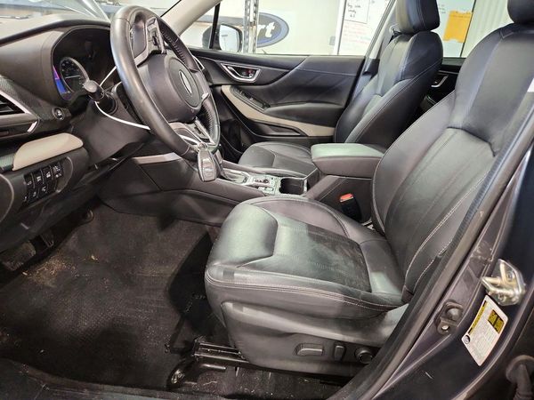 2023 SUBARU FORESTER