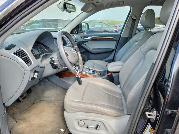 2017 AUDI Q5 — DENT