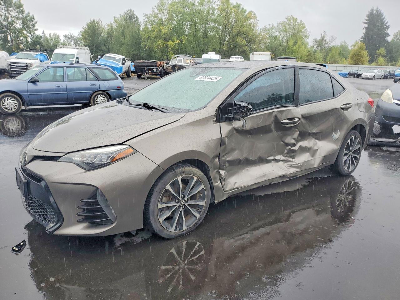 2017 TOYOTA COROLLA