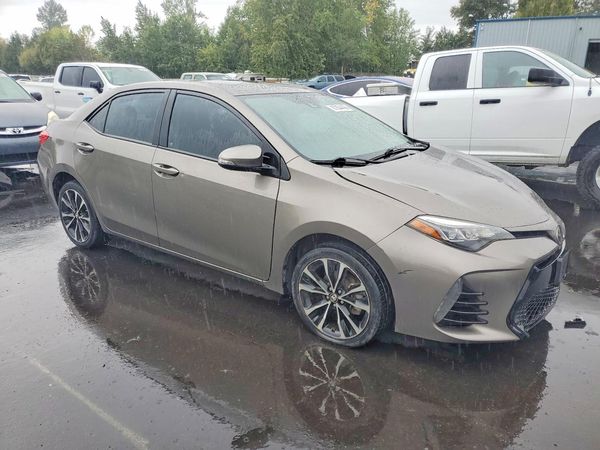 2017 TOYOTA COROLLA
