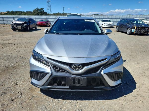 2021 TOYOTA CAMRY
