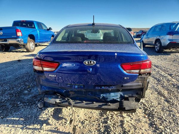 2018 KIA RIO