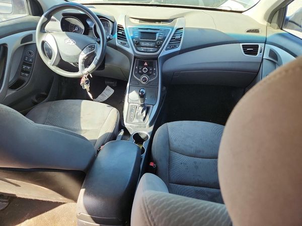 2015 HYUNDAI ELANTRA