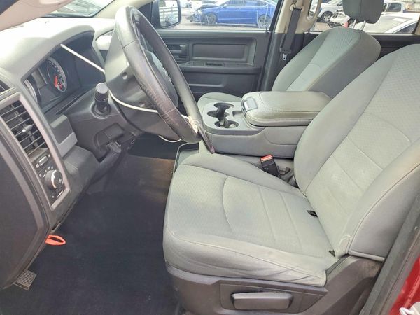 2014 RAM 1500 ST