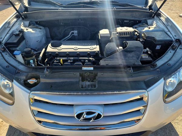 2012 HYUNDAI SANTA FE GL(Middle-low )